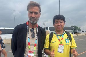 前方记者直播吧采访克洛普，渣叔对担任德国主帅的回应一探究竟