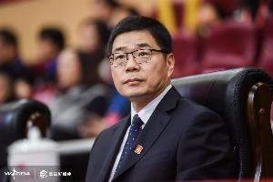 媒体人士：队委会是否已对每位球员进行了单独的思想工作，以提振他们的士气？